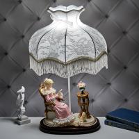 M-QP-80266L (4) Лампа с фарфоровой статуэткой "Девушка с письмом" 30*19*60 см